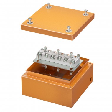 Коробка стальная FS с гладкими стенками и клеммниками, IP66, 150х150х80 мм, 6р, 450V, 32A, 10 мм2, н